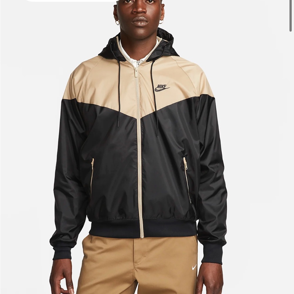 Nike wind breaker